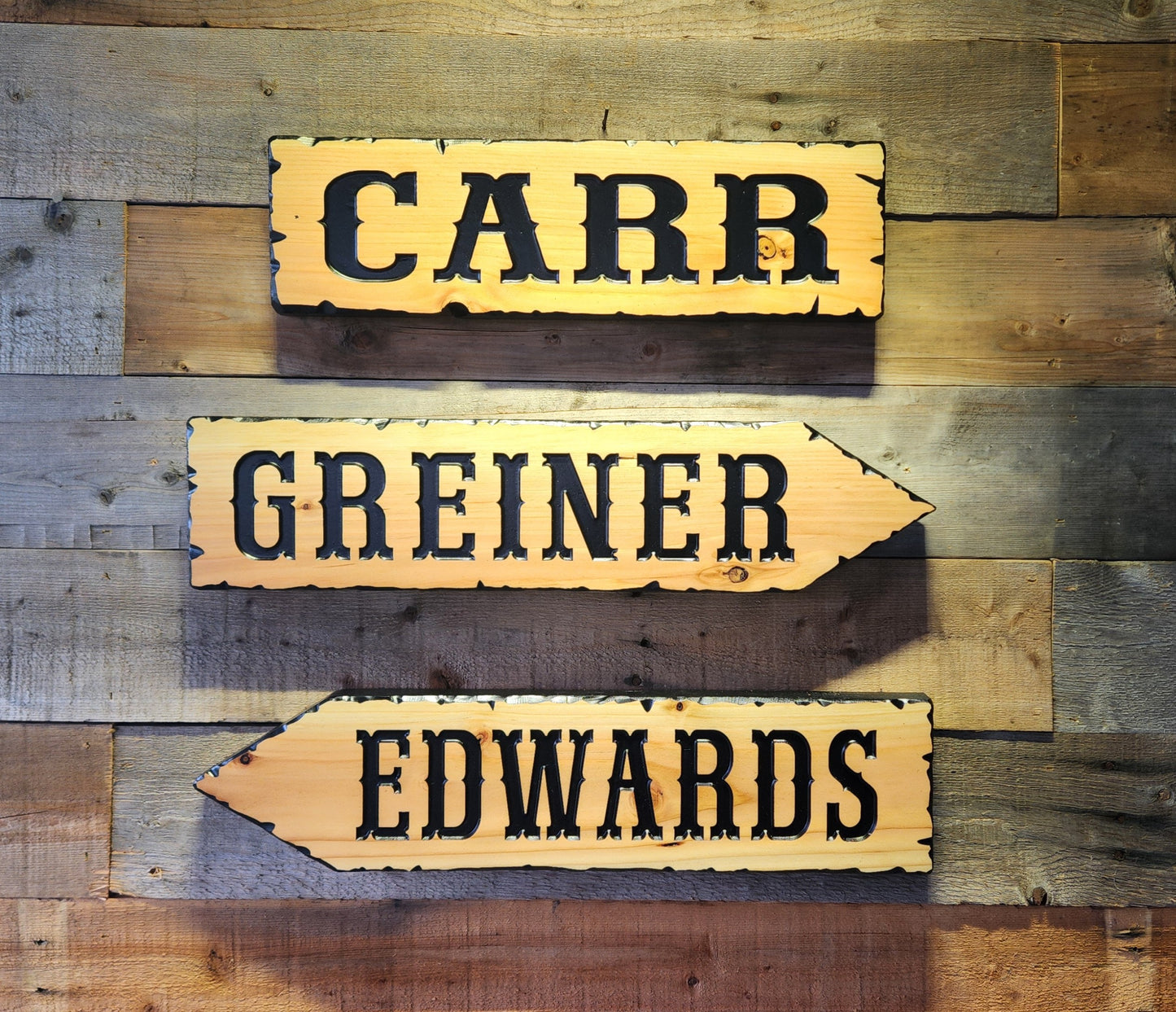 Personalizable Rustic Edge Family Cabin Sign