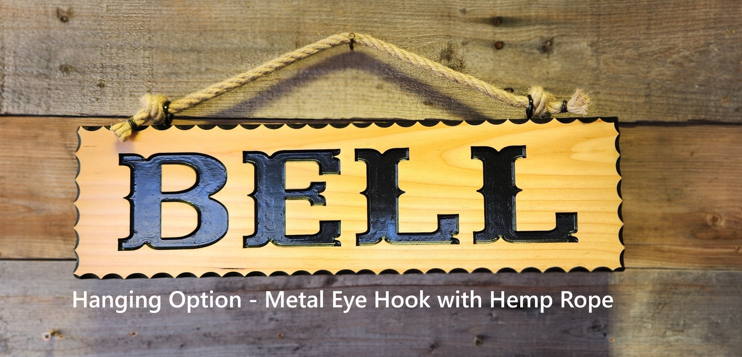 Personalizable Scalloped Edge Family Cabin Sign